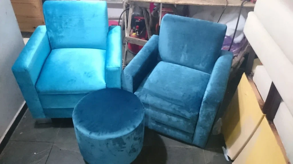 Tapeçaria No Tatuapé Reforma De Sofá (11) 914031526