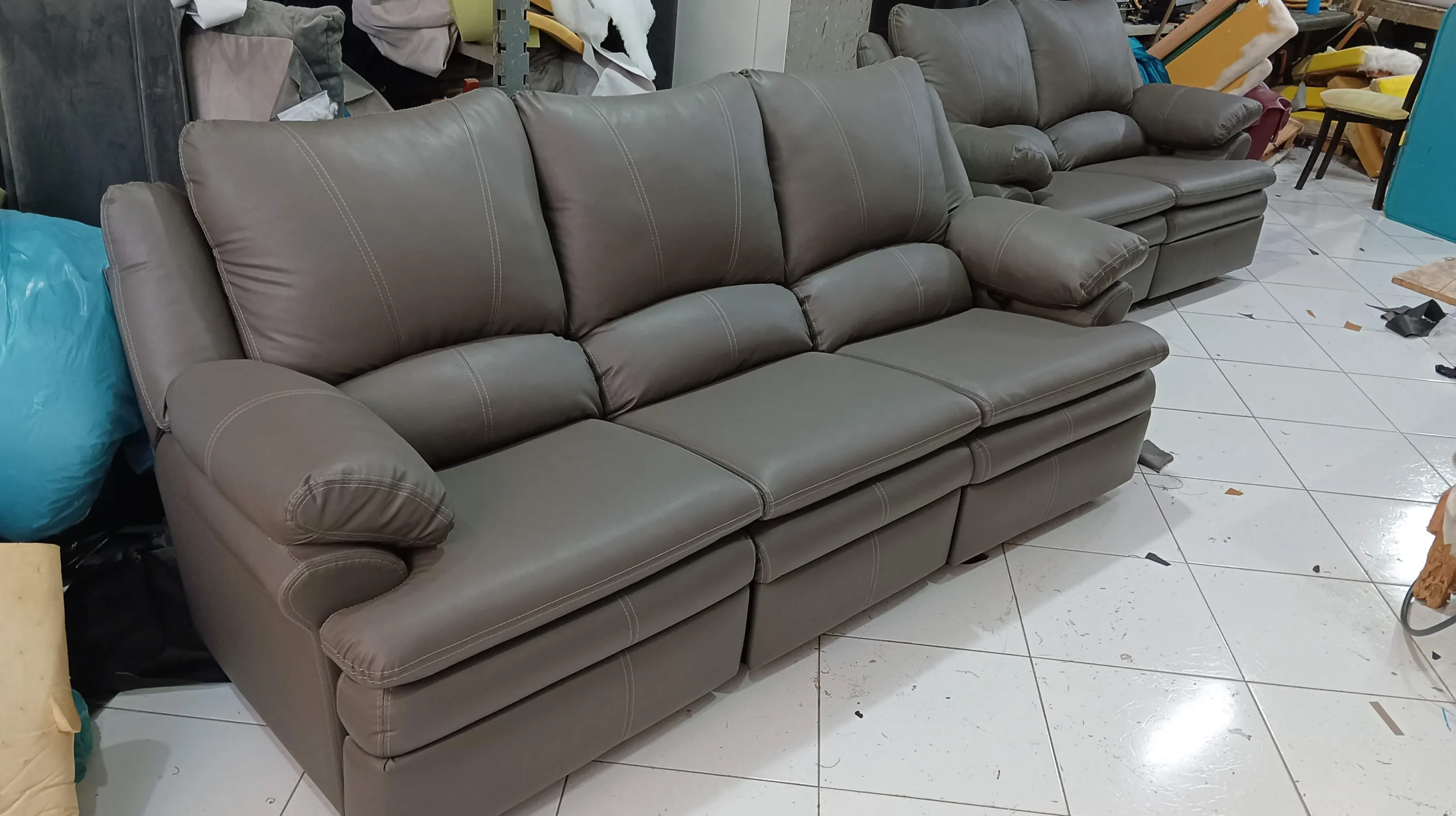 Reforma de sofá na zona norte 3 reforma de sofá na patriarca