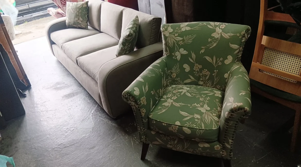 Reforma de Sofá em Ferraz 6 conserto de sofás elétricos